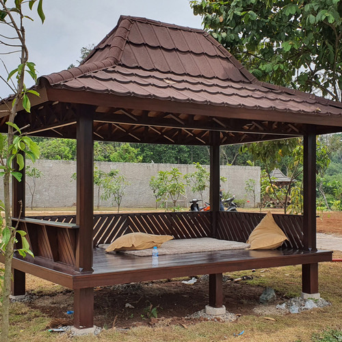 Bagaimana Memilih Kayu yang Tepat untuk Gazebo