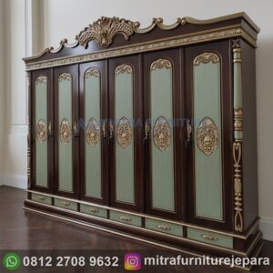 Lemari Pakaian Antik Jumbo 6 Pintu Ukir