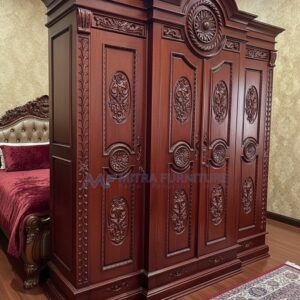 Lemari Pakaian Gong Jepara Mewah 4 Pintu